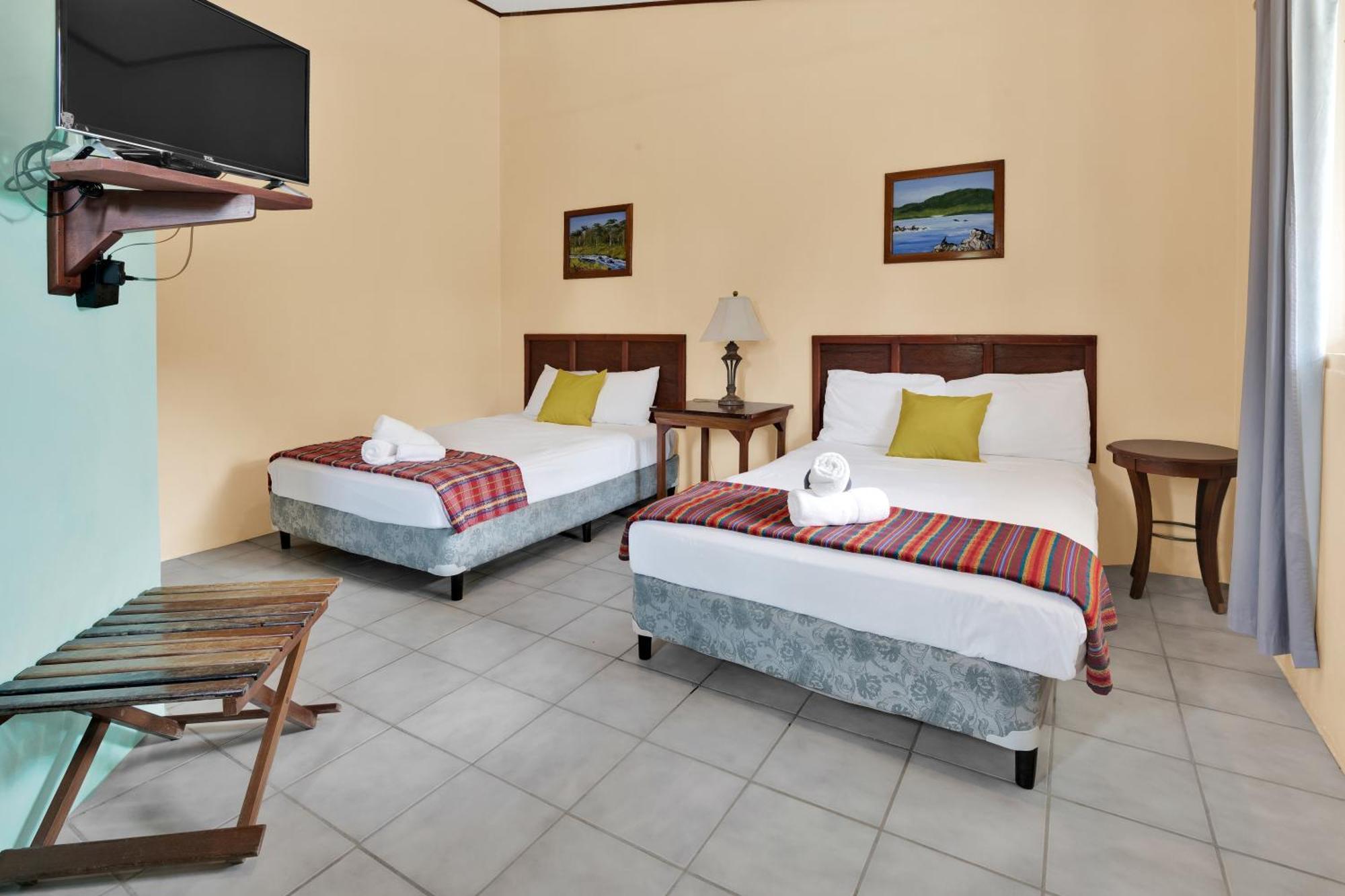 Santa Elena Drift Inn Cayo מראה חיצוני תמונה