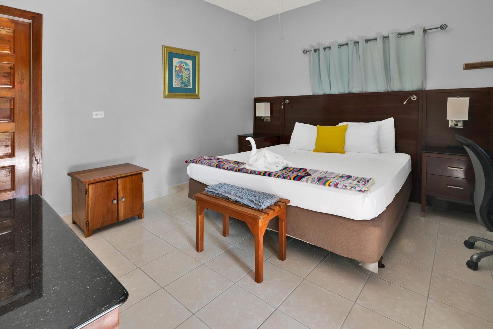 Santa Elena Drift Inn Cayo מראה חיצוני תמונה
