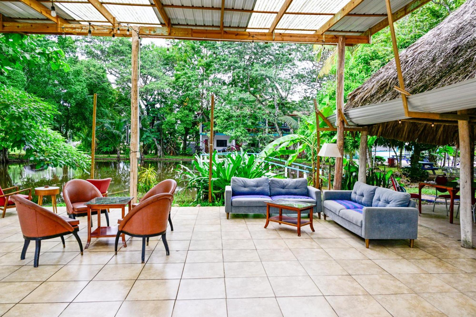 Santa Elena Drift Inn Cayo מראה חיצוני תמונה
